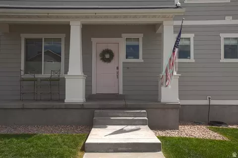 Exterior - 239 W 1870 S, Payson, UT 84651 photo 4 of 7
