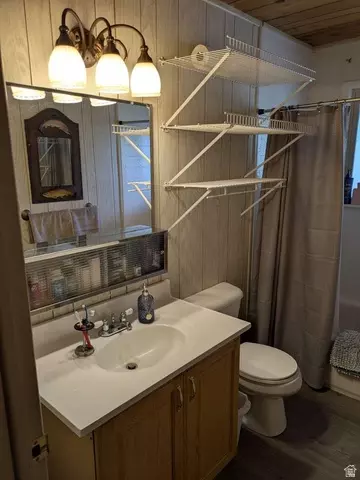 Bath - 7111 Escalante Loop, Oakley, UT 84055 photo 4 of 5