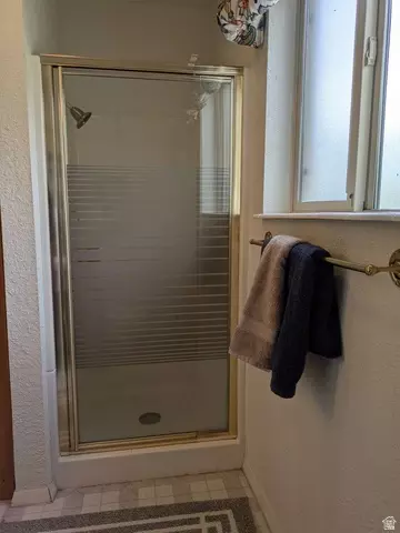 Bath - 7111 Escalante Loop, Oakley, UT 84055 photo 3 of 5