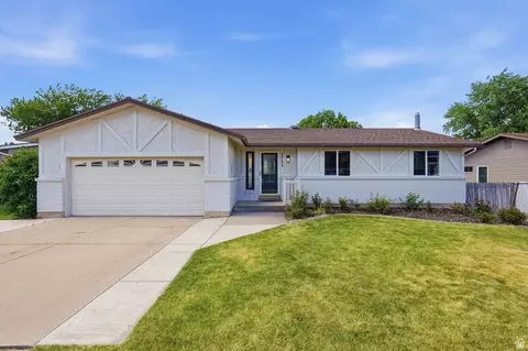 1712 E Hillsboro, Layton, UT 84040