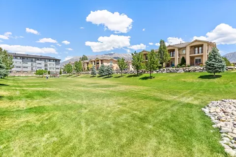 Exterior - 1079 W 965 N #402, Orem, UT 84057 photo 3 of 3
