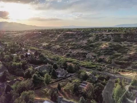 View/Area - 2342 E Charros Rd, Sandy, UT 84092 photo 6 of 11