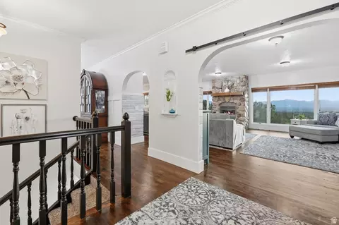 Entry Way - 2342 E Charros Rd, Sandy, UT 84092 photo 2 of 6