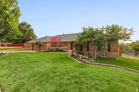 Exterior - 2342 E Charros Rd, Sandy, UT 84092 photo 2 of 22