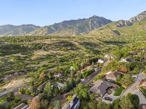View/Area - 2342 E Charros Rd, Sandy, UT 84092 photo 7 of 11