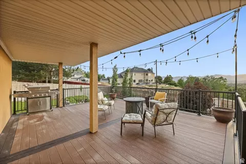 Exterior - 2342 E Charros Rd, Sandy, UT 84092 photo 5 of 22