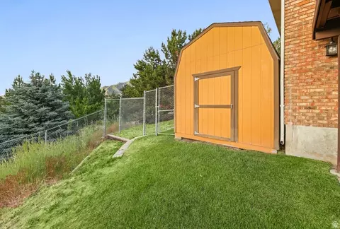 Exterior - 2342 E Charros Rd, Sandy, UT 84092 photo 22 of 22