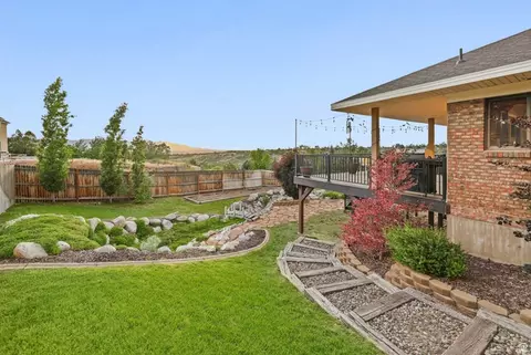 Exterior - 2342 E Charros Rd, Sandy, UT 84092 photo 16 of 22