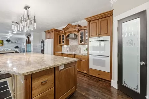 Kitchen - 2342 E Charros Rd, Sandy, UT 84092 photo 6 of 9
