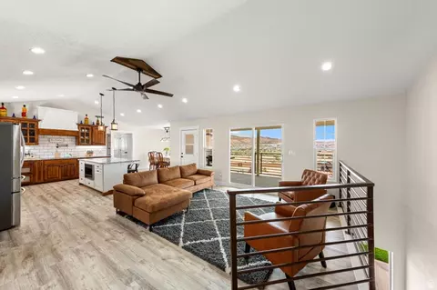 Living - 2591 E Washington Dam Rd, Washington, UT 84780 photo 1 of 3