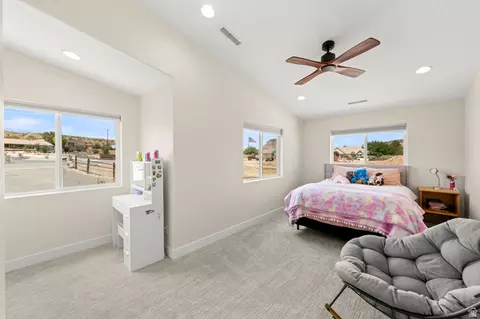 Bedroom - 2591 E Washington Dam Rd, Washington, UT 84780 photo 5 of 13