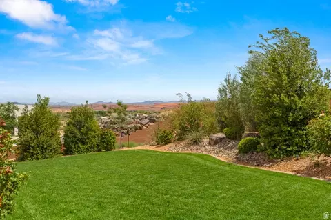 Exterior - 2591 E Washington Dam Rd, Washington, UT 84780 photo 6 of 22