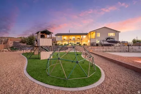 Exterior - 2591 E Washington Dam Rd, Washington, UT 84780 photo 21 of 22