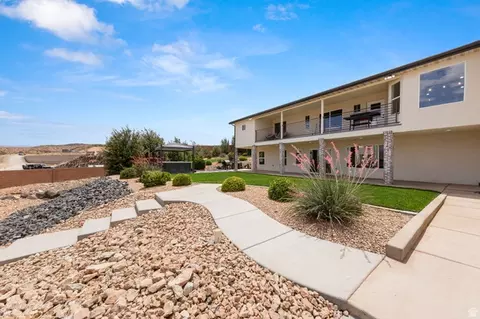 Exterior - 2591 E Washington Dam Rd, Washington, UT 84780 photo 10 of 22