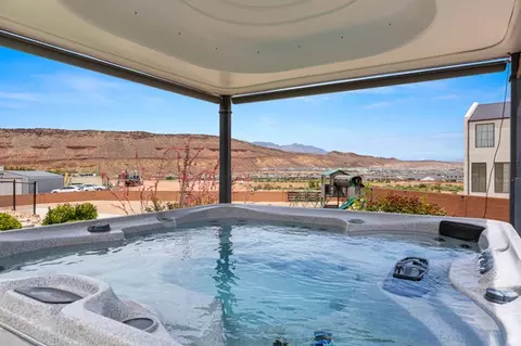 Exterior - 2591 E Washington Dam Rd, Washington, UT 84780 photo 8 of 22