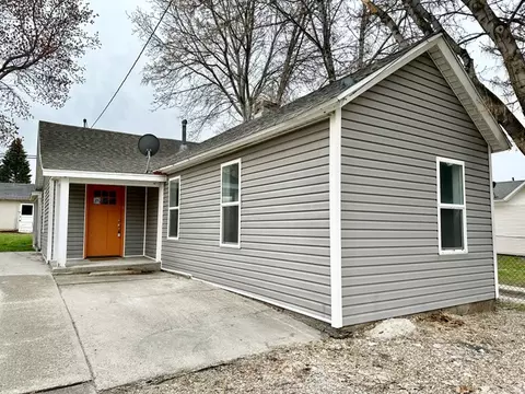 282 E Vine St, Tooele, UT 84074