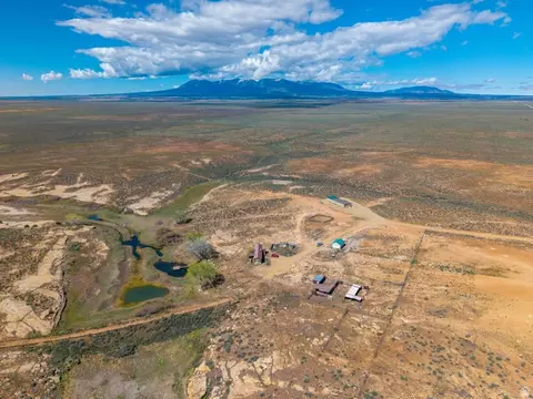 700 E Peter Springs Rd, Monticello, UT 84535