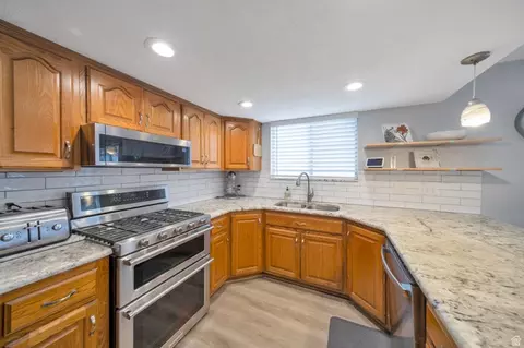 Kitchen - 1806 E 9800 S, Sandy, UT 84092 photo 1 of 5