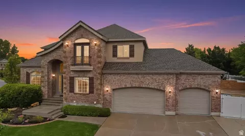2842 W Table Rock Dr, Taylorsville, UT 84129