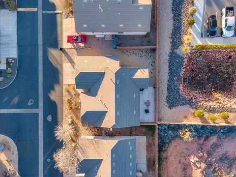 View/Area - 1269 E Pine Valley St, Washington, UT 84780 photo 3 of 14
