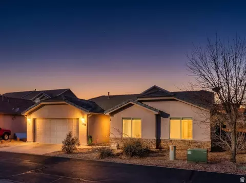 Exterior - 1269 E Pine Valley St, Washington, UT 84780 photo 3 of 10