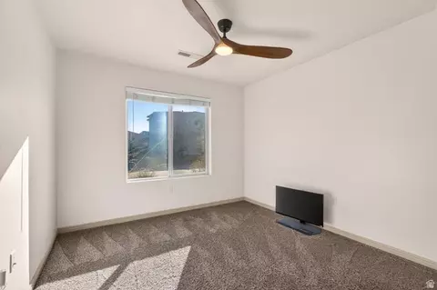 Bedroom - 1269 E Pine Valley St, Washington, UT 84780 photo 5 of 6