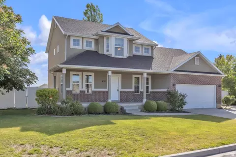Exterior - 625 W Saddlebrook Dr, Payson, UT 84651 photo 3 of 13