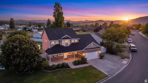 View/Area - 625 W Saddlebrook Dr, Payson, UT 84651 photo 2 of 7