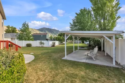 Exterior - 625 W Saddlebrook Dr, Payson, UT 84651 photo 8 of 13