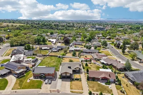 View/Area - 4547 S Madison Ave E, Ogden, UT 84403 photo 3 of 11