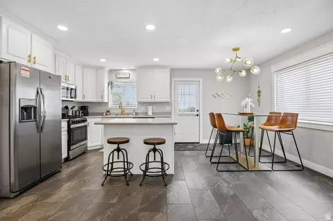 Kitchen - 4547 S Madison Ave E, Ogden, UT 84403 photo 4 of 6