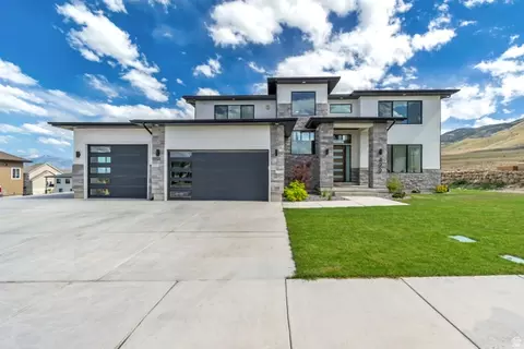 499 W Stetson Ave S, Saratoga Springs, UT 84045