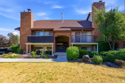 1176 E Cottonwood Dr, Sandy, UT 84094
