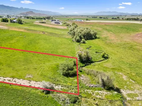811 S 1100 E #11, Preston, ID 83263 photo 3