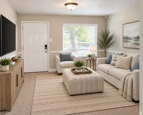 Living - 889 W 3600 S, Bountiful, UT 84010 photo 1 of 3