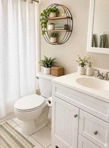 Bath - 889 W 3600 S, Bountiful, UT 84010 photo 1 of 3