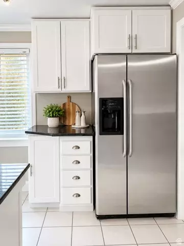 Kitchen - 889 W 3600 S, Bountiful, UT 84010 photo 5 of 5
