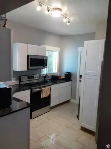 Kitchen - 684 E 400 N, Logan, UT 84321 photo 2 of 4