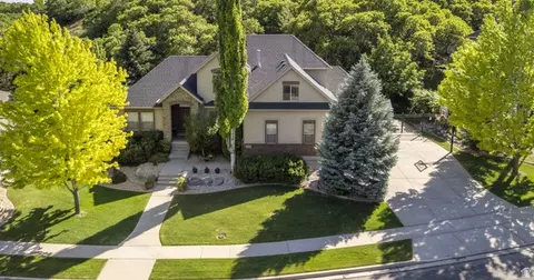 3983 W Ironwood Dr N, Cedar Hills, UT 84062
