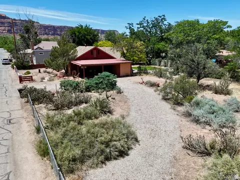 178 Walnut Ln, Moab, UT 84532