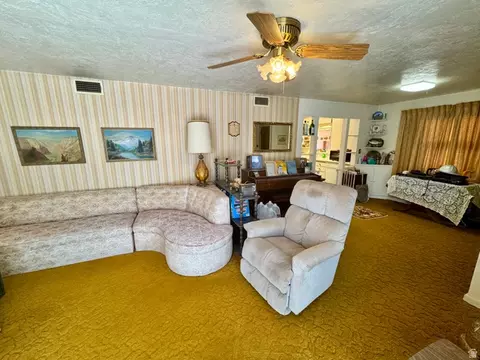 Living - 178 Walnut Ln, Moab, UT 84532 photo 1 of 1