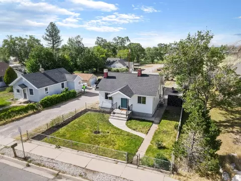 318 W Vine St, Tooele, UT 84074