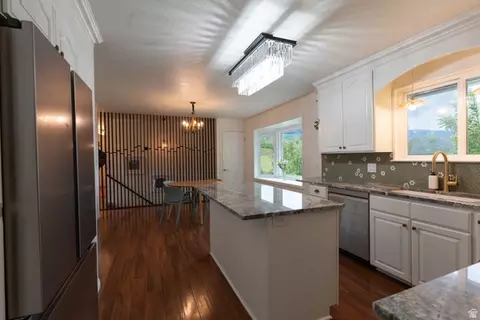 Kitchen - 480 E 100 N, Smithfield, UT 84335 photo 3 of 3