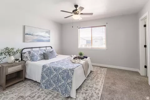 Bedroom - 233 E 500 N, Roosevelt, UT 84066 photo 1 of 4
