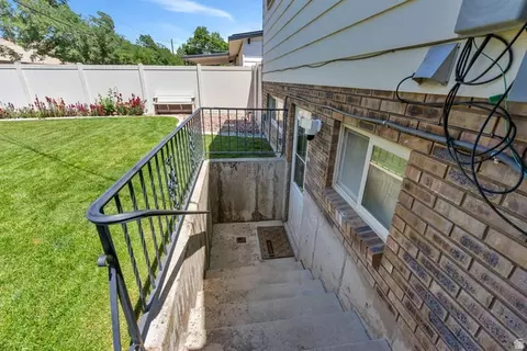 Exterior - 178 S 200 E, Orem, UT 84058 photo 10 of 12