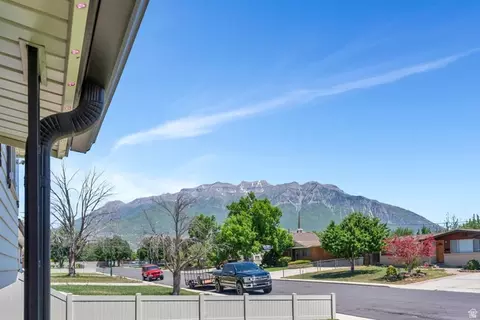 Exterior - 178 S 200 E, Orem, UT 84058 photo 11 of 12