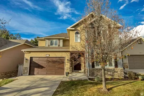 3261 E Lantern Hill Ct, Cottonwood Heights, UT 84093
