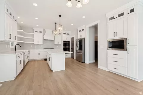 Kitchen - 1214 E Stuart Cir, American Fork, UT 84003 photo 1 of 2