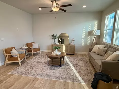 4114 W Harmony Dr, Lehi, UT 84043