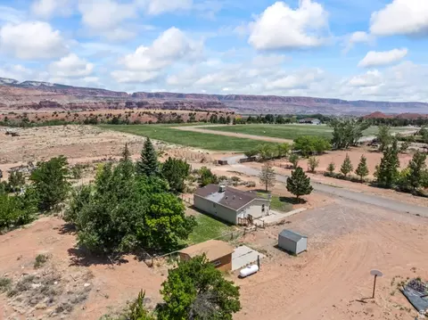 View/Area - 275 N 100 E, Torrey, UT 84775 photo 3 of 4